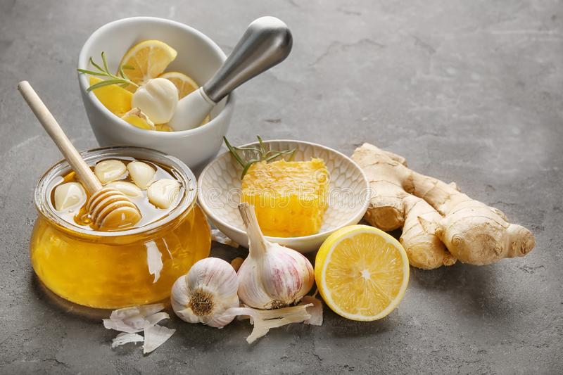 Can a Garlic and Honey Formula Help You Lose Weight?